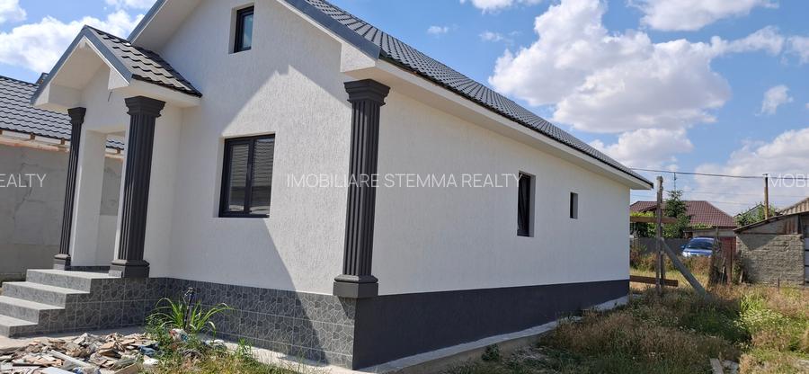 Vindem Casa in Navodari - 2