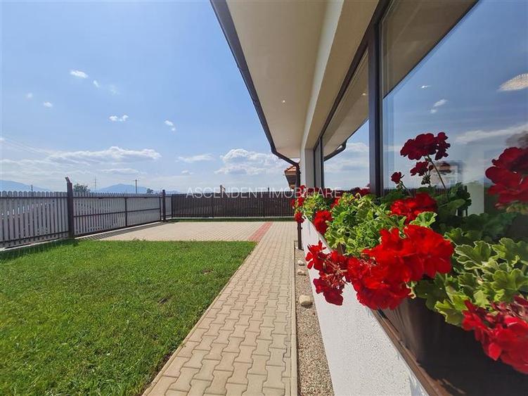 In stil mediteranean, curte proprie, 4 camere, terasa, pod mansardabil, Harman, - 54