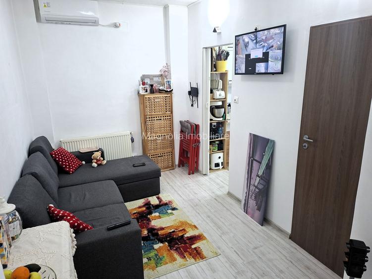 Vilă cu 10 camere, destinație rezidențială / birouri / centru - comision 0%! - 35