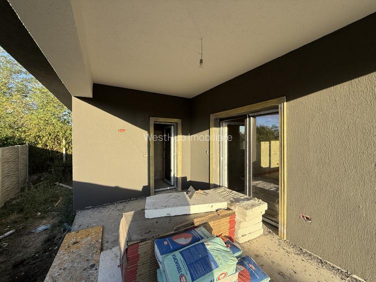 Casa individuală, 4 camere, 2 bai, 110 mp utili, 408mp teren - Utvin - 14