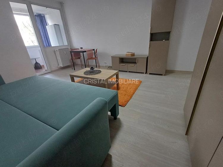 Garsoniera Grand Arena metrou Aparatorii Patriei. - 3