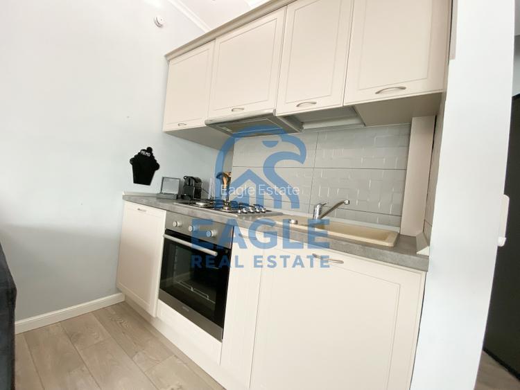 Mamaia Central - 2 Camere modern, balcon si vedere la Lac - 10