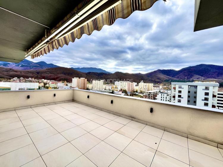 Penthouse cu suprafata generoasa,zona Noua - 11