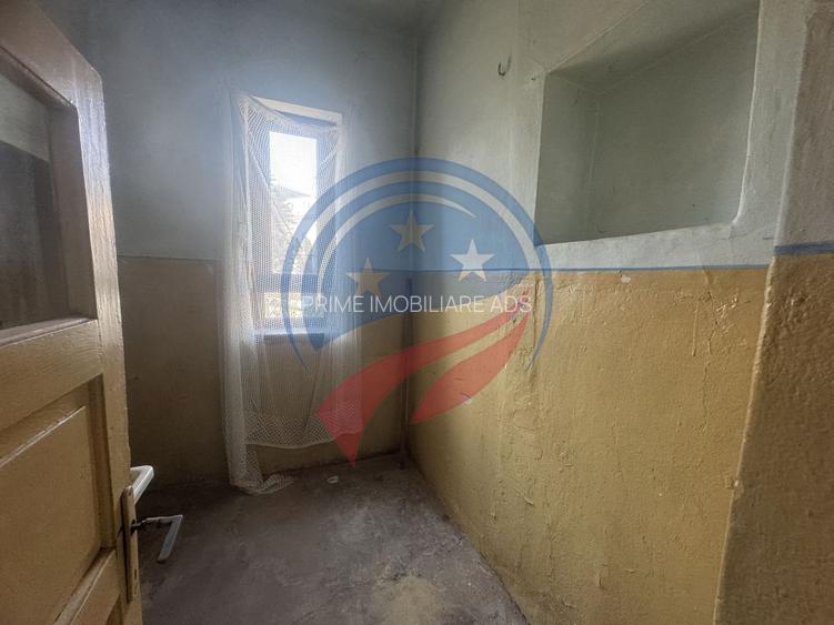 Casa zona Liceul Brancusi - 23