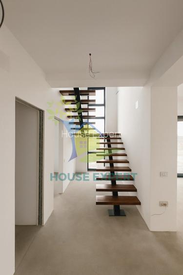 Vila deosebita Corbeanca, 5 camere, teren 526 mp, toate utilitatile, vedere lac! - 9