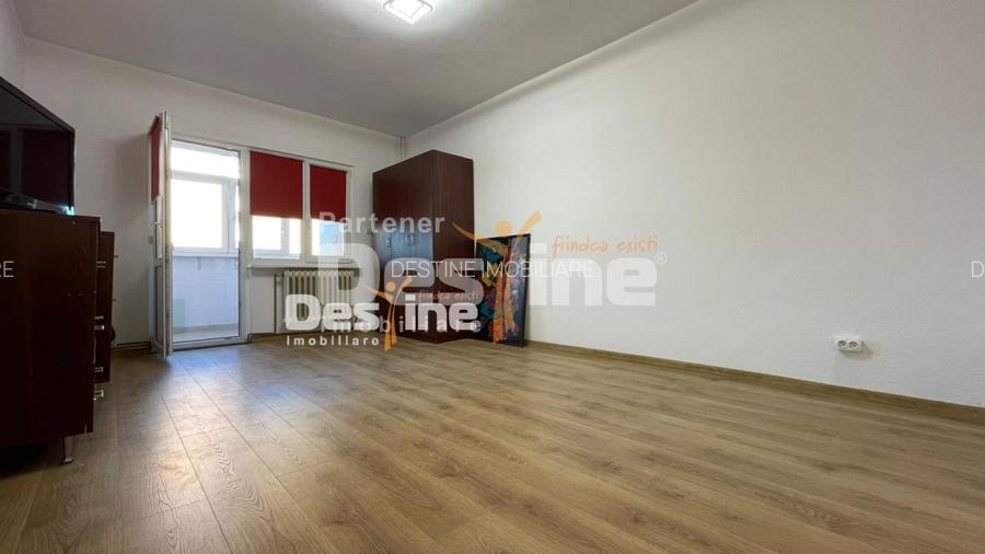 Podu Ros, apartament 2 camere , decomandat, 108,900 euro - 3