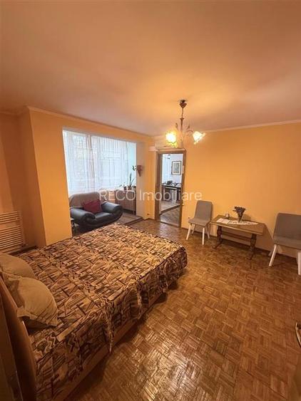 Apartament X mare 2 camere zona foarte linistita Splaiul Crisanei - 2