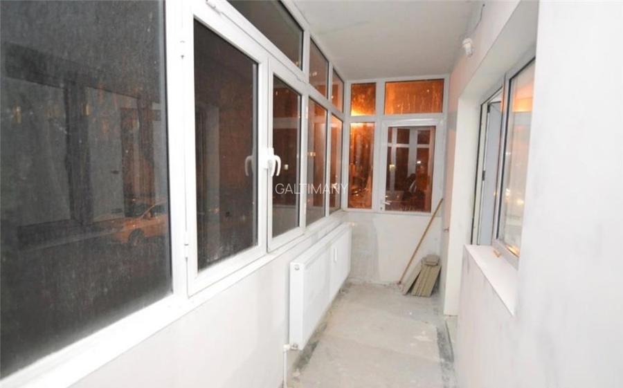 Ocazie ! Ap. 3 camere spațios | 3 min Metrou Tineretului | Decomandat | 2 băi - 10