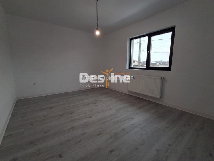 CASĂ tip duplex, situata in Valea Adanca - 12