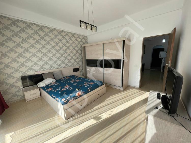 Garsoniera dubla,Universitate,langa metrou si Grand hotel,Bd. Nicolae Bălcescu - 2