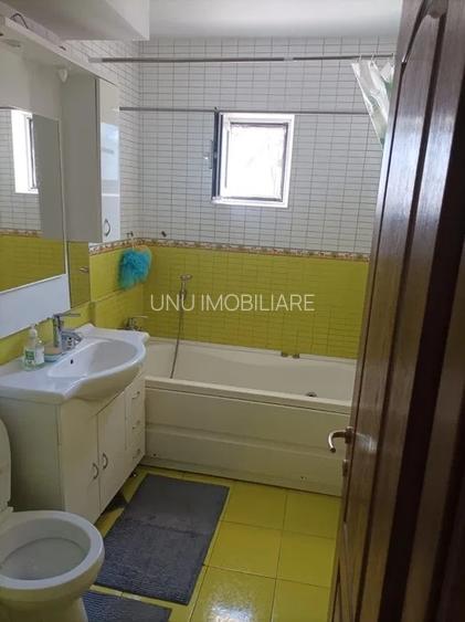 3 camere decomandat 70mp etaj 2 zona nicolina 1 lidl - 2