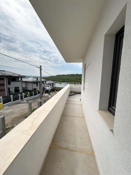 VILA P+1 cu ÎNCĂLZIRE ÎN PARDOSEALĂ + VEDERE PANORAMICĂ LAC EZĂRENI | Valea Adâncă, 200.000 EURO - 15