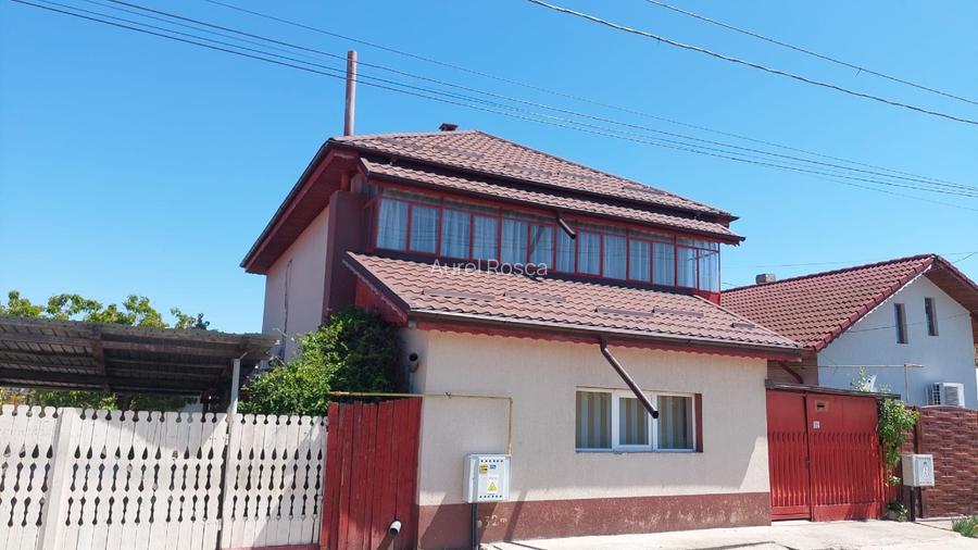vila de vanzare complet mobilata si utilata - 2