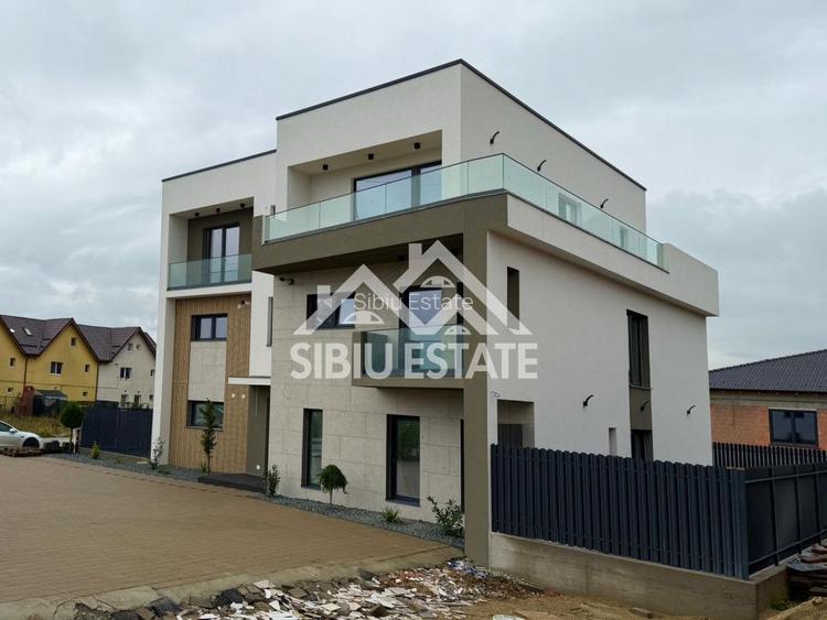 Apartament exclusivist 4 camere, intabulat, 115 mp , Grădină 200 mp , - 20