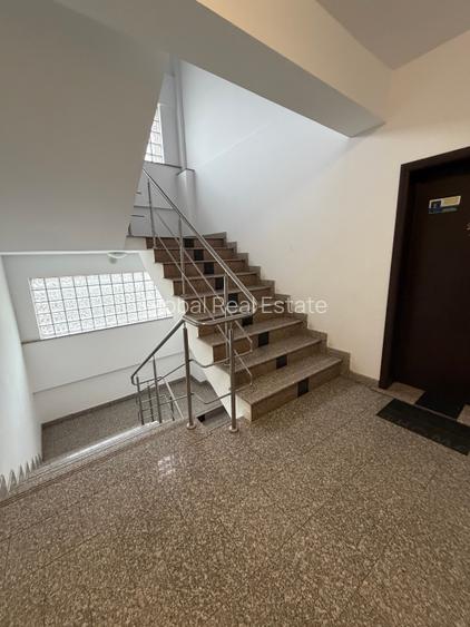 2 Camere Zona Inel 1 Bloc Nou Vedere Panoramica Boxa - 16