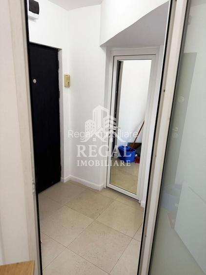 Garsonieră de închiriat în zona Micro 5/1 – confort și accesibilitate - 4