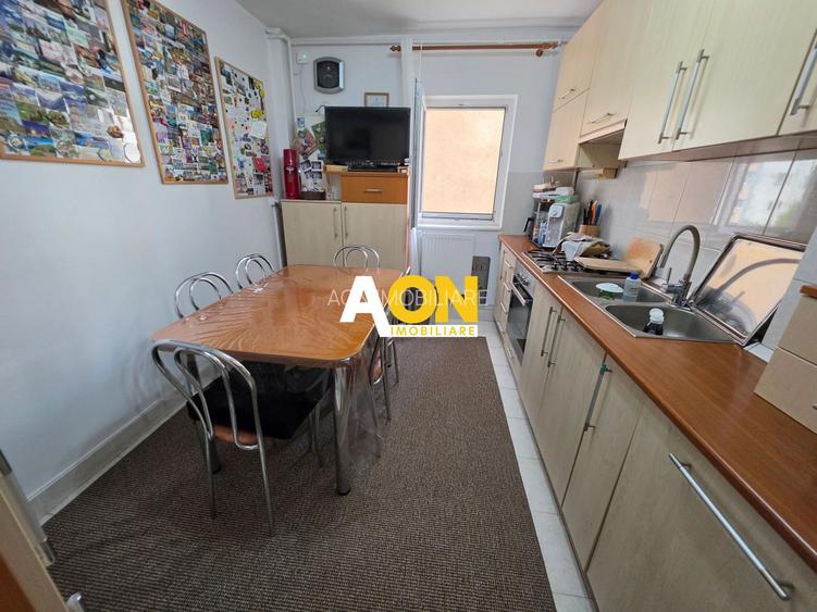 Apartament 4 Camere, 2 Bai, Etaj 3, Zona Cetate - 15
