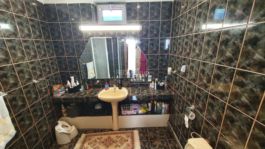 ULTRACENTRAL - imobil P+E,  pret. locuinta/firma - 330000 euro - 9