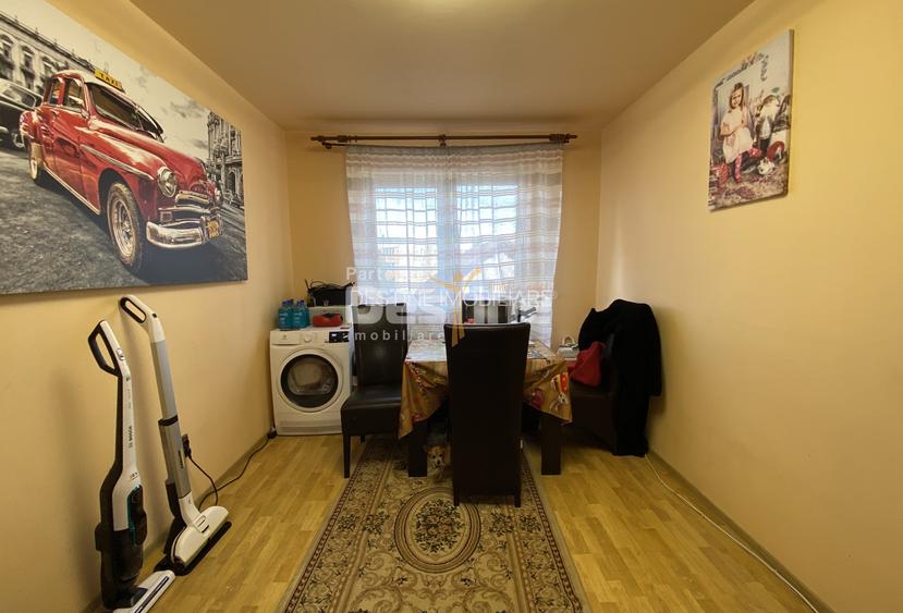 Apartament cu 3 camere, etaj intermediar, 2 locuri de parcare, cartier Florilor - 4