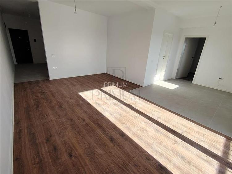 Apartament 2 camere - living 30 mp - balcon mare - camara - 3