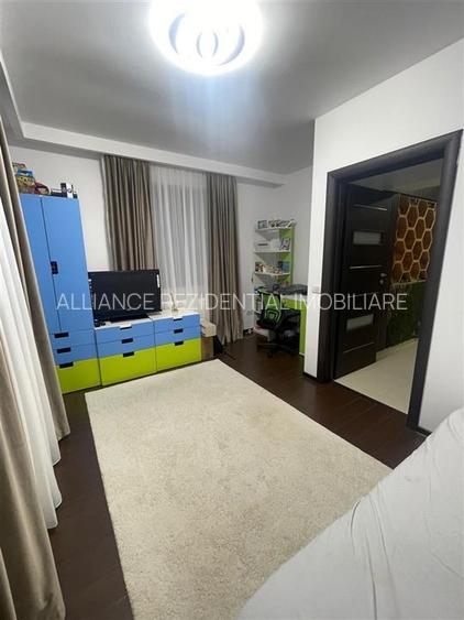 Apartament 3 camere langa Campus Scolar - 3