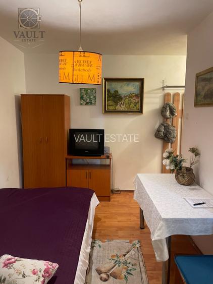 Garsoniera - zona Titan - 3