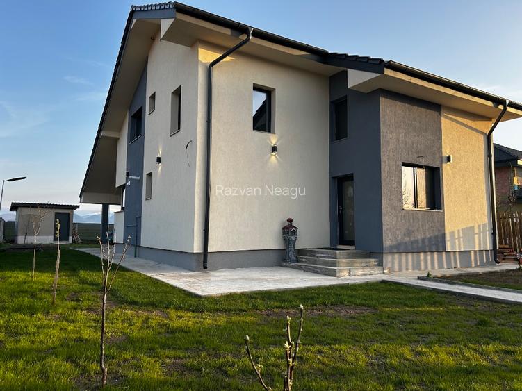 Proprietar Casa Premium - Harman Zona Aleea 14 - 11
