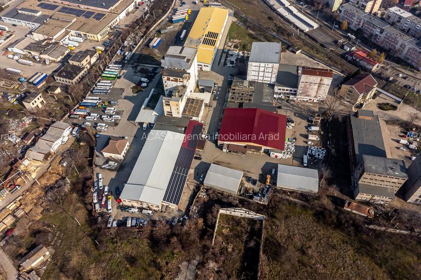 Platforma industriala 3552 mp hale beton si 9883 mp teren - 3