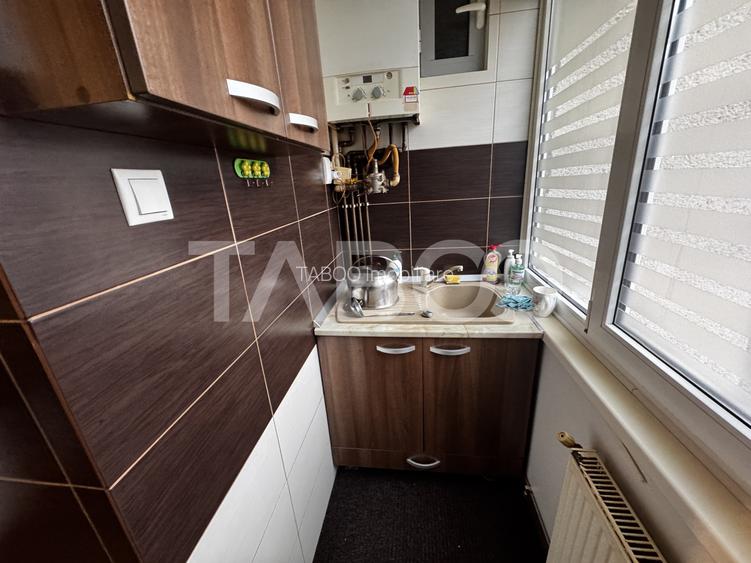 Apartament etaj 3 decomandat cu 3 camere 66 mpu pivnita Mihai Viteazul - 11