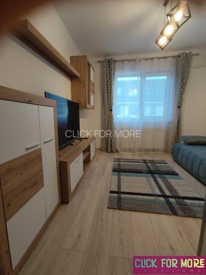 Inchiriere Garsoniera Decomandata Militari Residence - 2