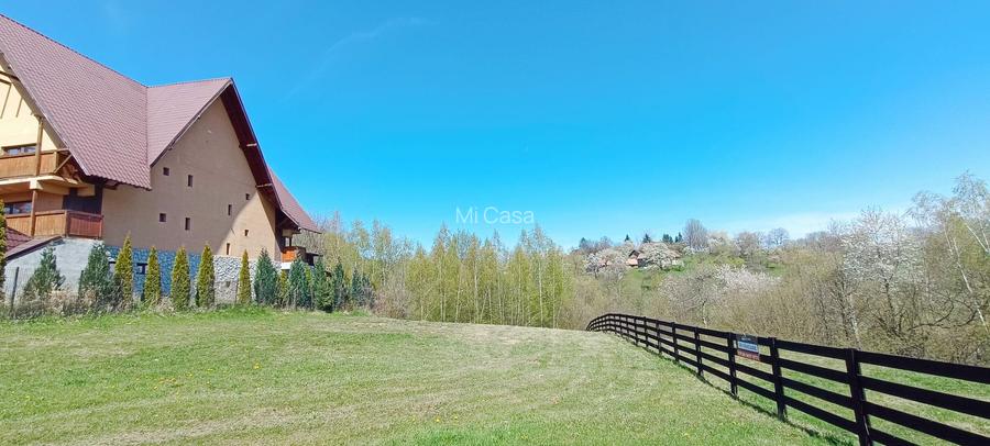 Teren intravilan cu priveliste frumoasa-Predelut - 5