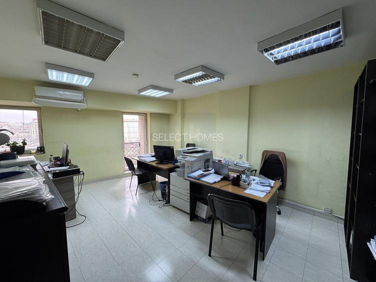 Spatii de birouri de vanzare *Piata Unirii* suprafete intre 27-182mp - 16