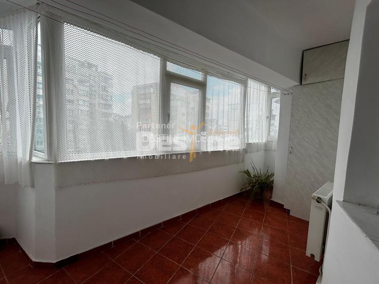 Inchiriere apartament 3 CD 95mp 2 balcoane+2 bai etaj intermediar CUG - 10