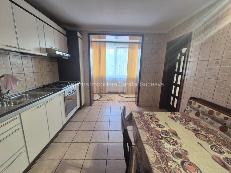 Apartament 3 camere Zamca de închiriat - 7