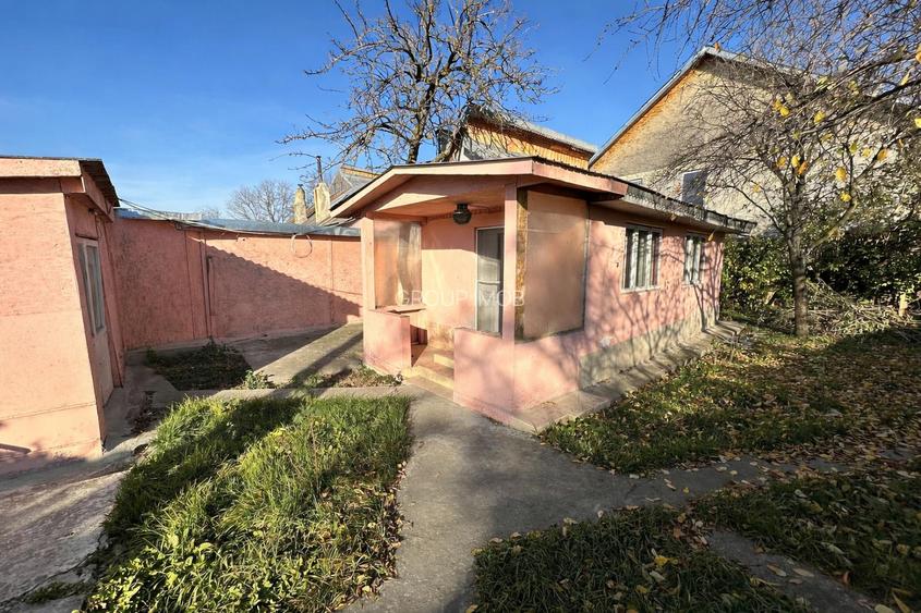 Vanzare teren 700mp cu casa batraneasca Tamasi , Bacau - 3