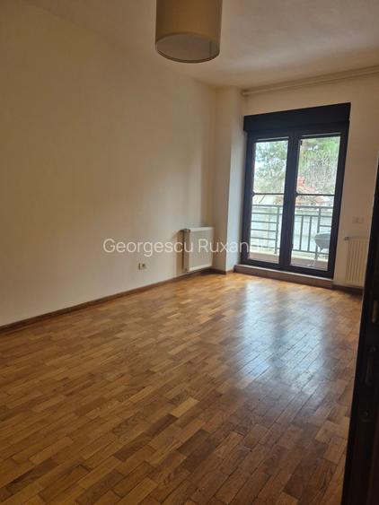 3 camere decomandat, bloc 2010, metrou , pereti interiori din caramida - 13