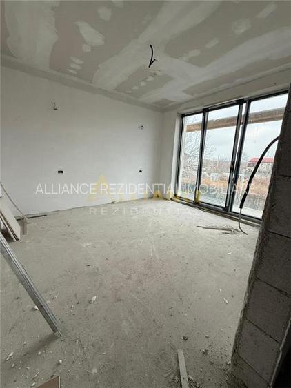 Casa Tip Duplex P+1+M cu 5 camere - 4 bai, 180 MPU, Teren - 190 MP - Comision 0% - 12