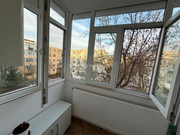 Apartament cu 3 camere decomandat | Parcare inclusă | Galata - 15