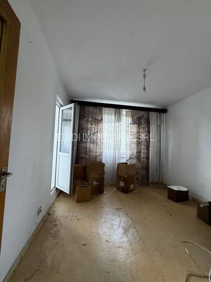 Vanzare 3 Camere Militari, Metrou Gorjului, Piata Veteranilor - 5