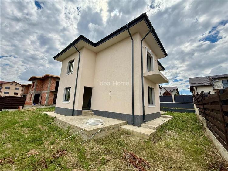 Casa Individuala 4 camere - Miroslava la 1,5km de Family Market - 2