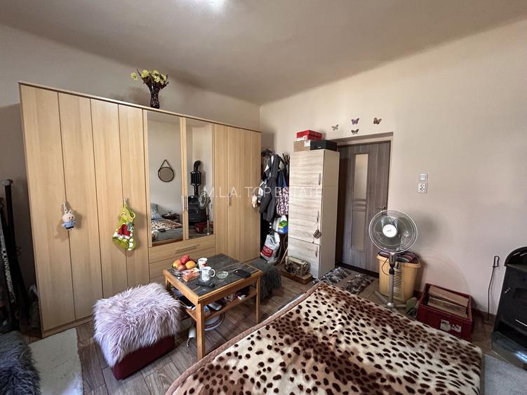 Apartament la casa de vanzare zona Boul Rosu - 7