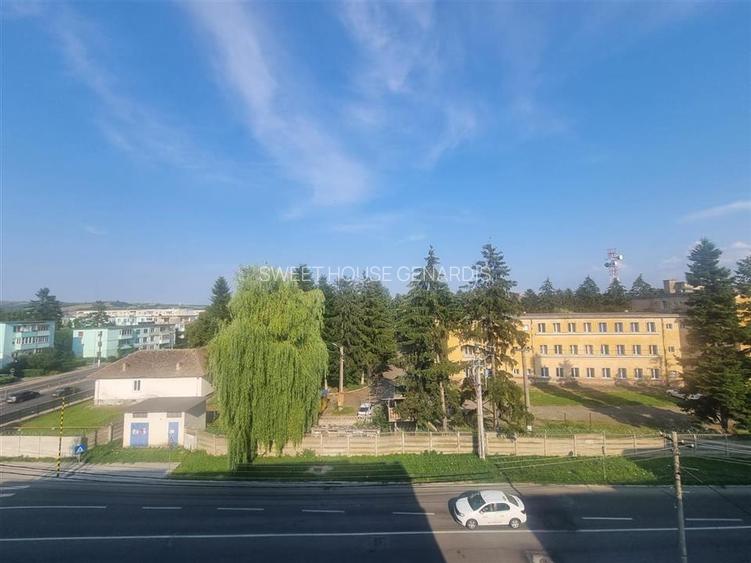 APARTAMENT CU DOUA CAMERE TABACARI - 2