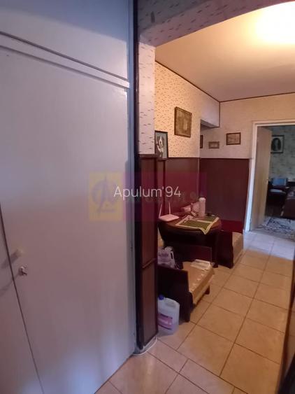 Vanzare apartament de 4 camere in zona Brancoveanu - 9