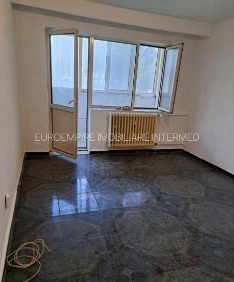 Apartament 3 camere decomandate zona Tomis Nord - 2