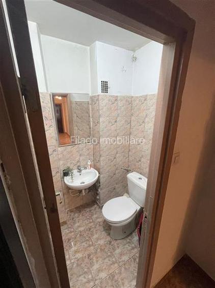 Apartament 4 camere Metrou Titan - 14