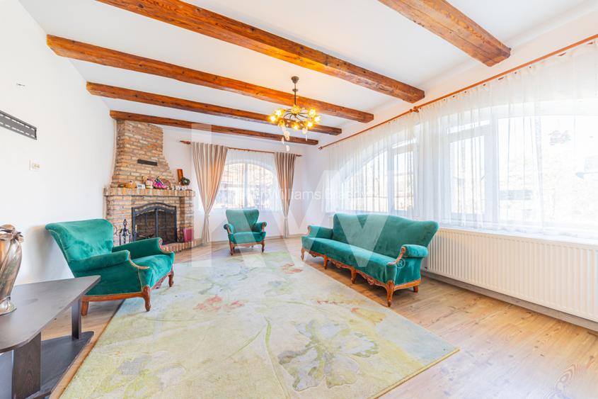 Proprietate versatilă cu 2 case și garsonieră în Hărman, locuință sau investiție - 2