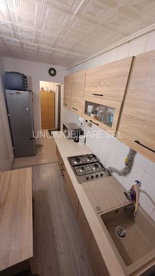 Apartament  2 camere-Zona Sud Paco - etaj 2/4 - 42 mp - 49900 euro negociabil - 5