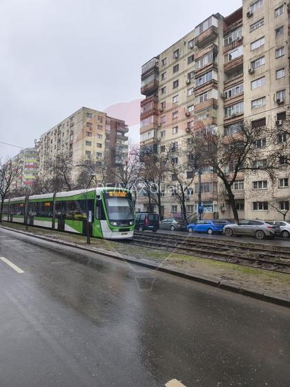 4 camere de vanzare in Rahova, la sosea, langa piata, renovat decent - 20