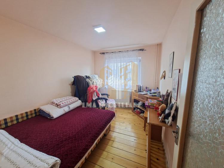 Apartament 3 camere Strada Gloriei Tractoru Brasov - 15