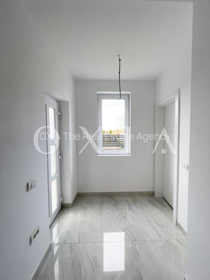 AX671 Chisoda, Finisat La Cheie, Asfalt - 20